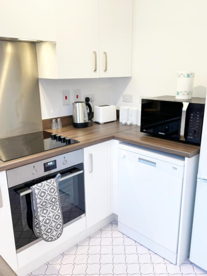 Cosy Family Home - Coventry City Centre - Entire House Екстериор снимка